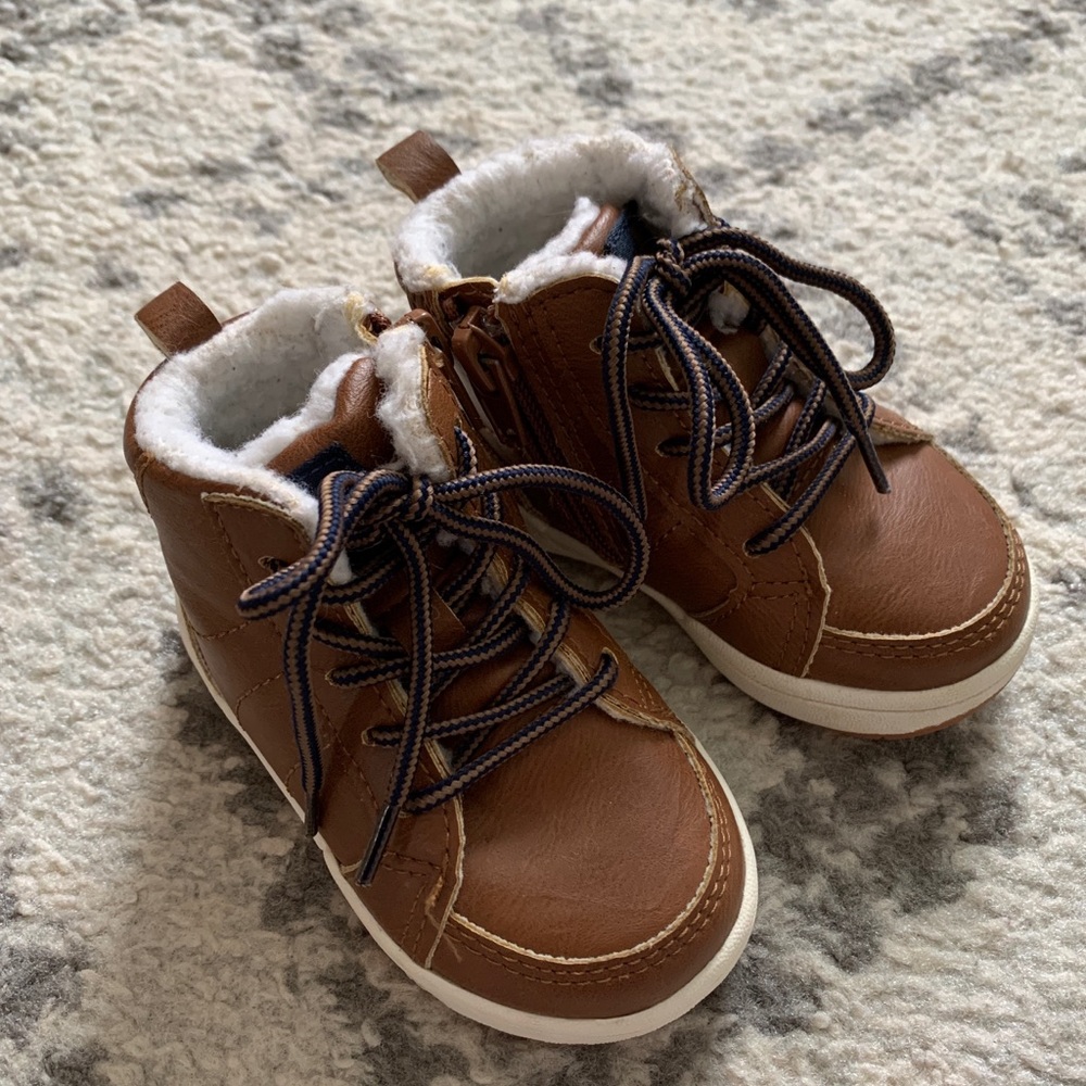 Baby Brown Lined Boots - size 2.5/3.5 - H&M